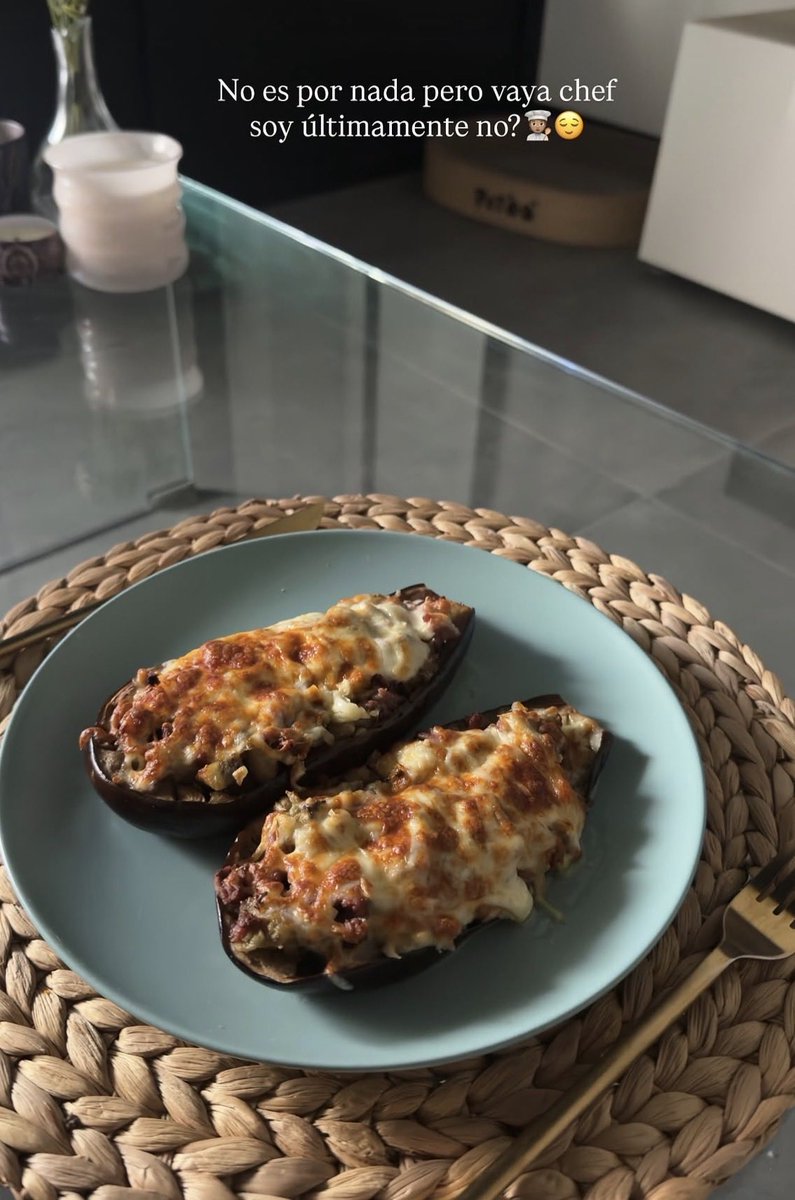notwhatitis23's tweet photo. Slowly but surely conquering this cooking business, yas Queen!👩‍🍳🍲😊
IG: aidaredru https://t.co/NsxlOpoOdD