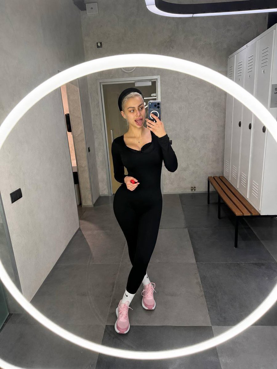 alknwtt's tweet photo. Hi guys❤️ https://t.co/yVa01baaSe
