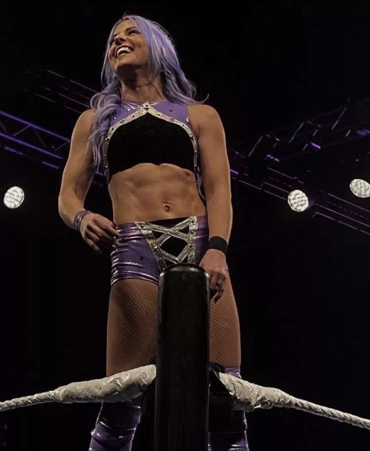 ETHOTGODDESS's tweet photo. I’d rather touch this 🤤 https://t.co/C8vY2eU5sM