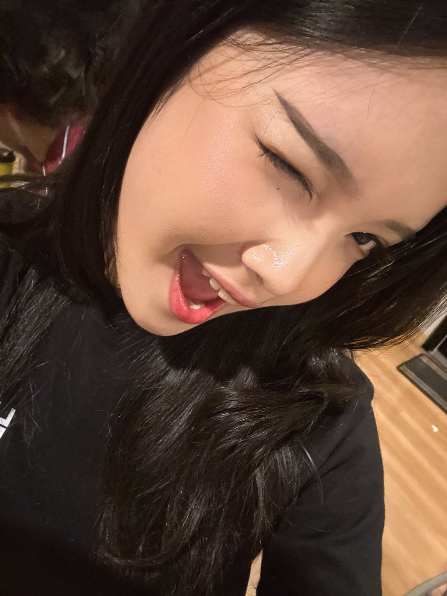 Ribka Feed tweet media
