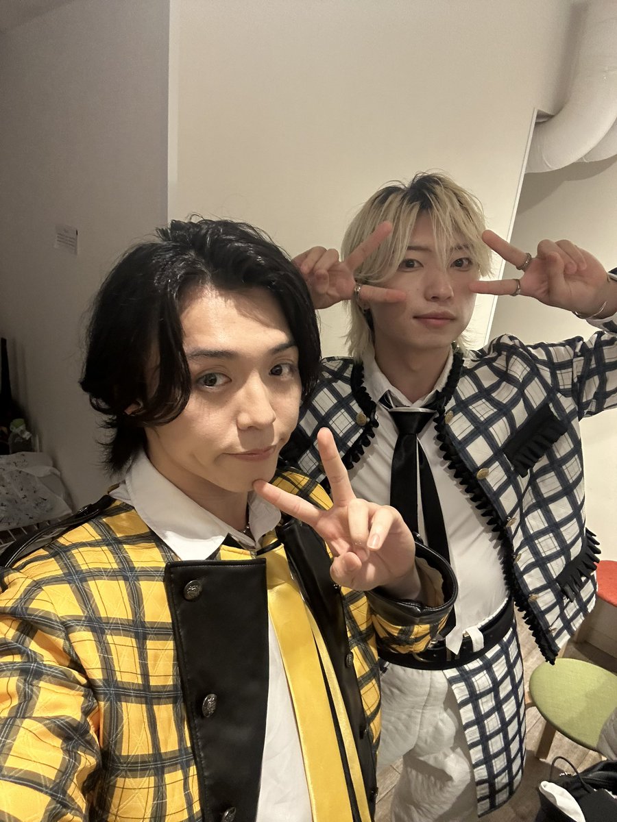 咲磨司紗 tweet media
