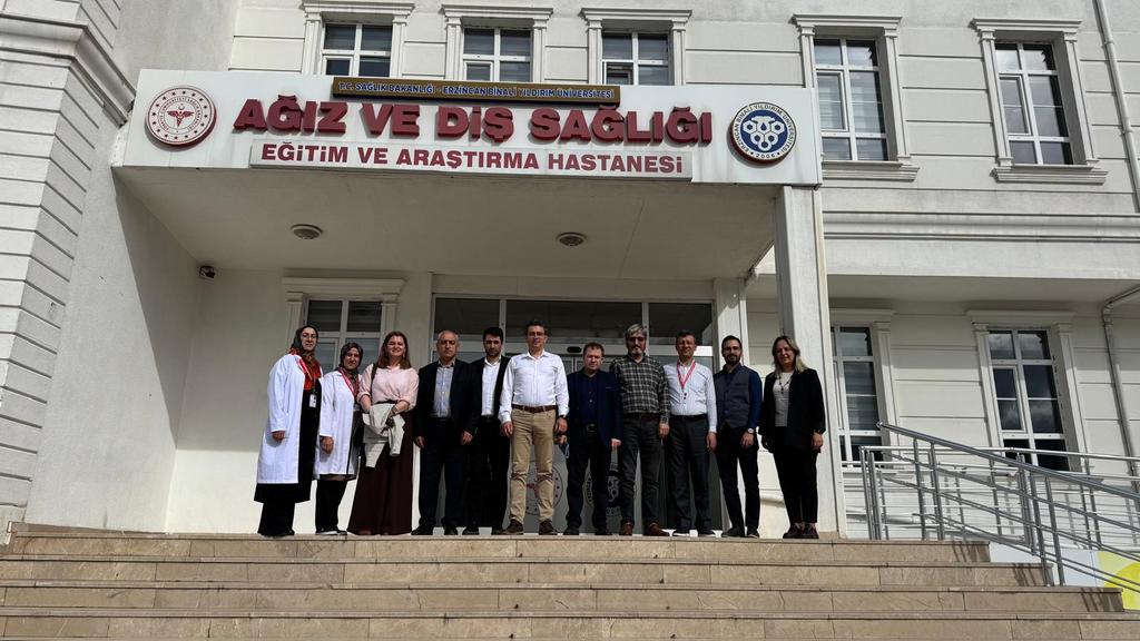 erzincanism's tweet photo. İl Sağlık Müdürümüz Dr.Cihan Tekin başkanlığında  Sağlık değerlendirme ekibimiz ile Erzincan Ağız ve Diş Sağlığı Eğitim Araştırma Hastanesi ve Tercan ilçe Devlet Hastanesi’nde Sağlıkta Değerlendirme Standartları(SDS) kapsamında inceleme yapıldı
@saglikbakanligi
@drhamzaydogdu https://t.co/zVceFutO4Y