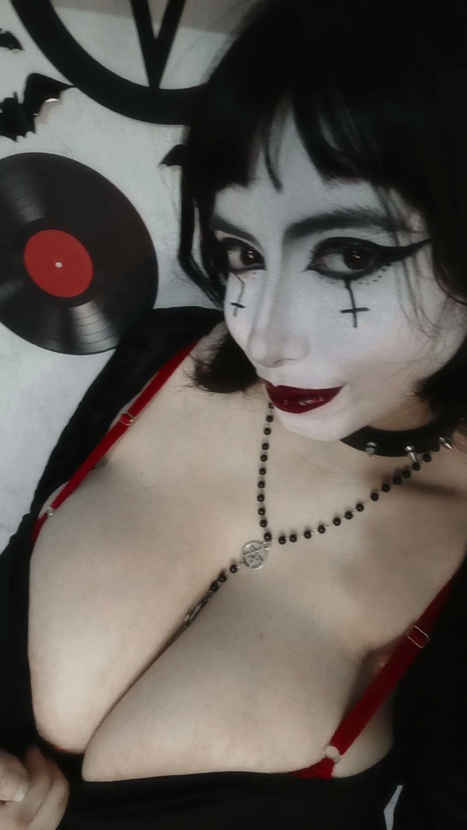 Nattashanyx's tweet photo. Desculpa meu amor, mas seu pau se perderia entre minhas enormes tetas. 🤭 https://t.co/07pq1xt9bV