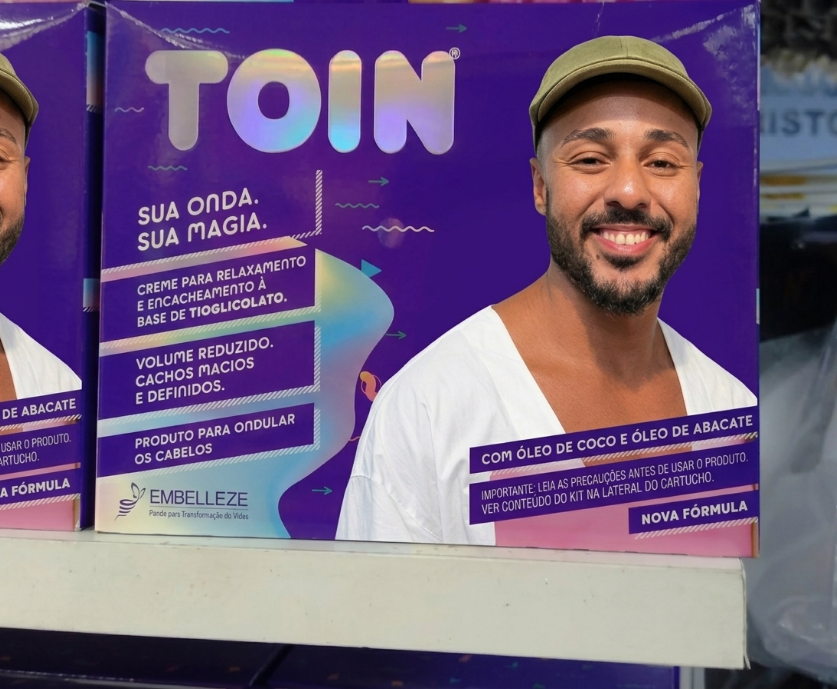 Departamento de Produção de Memes da Grande Rio tweet media