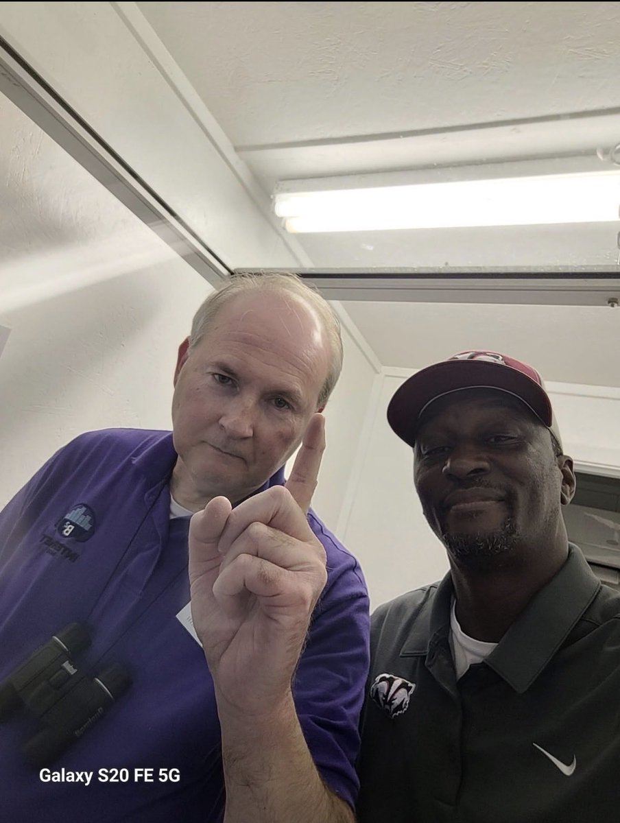 b2internetradio's tweet photo. Shane Smith(L) returns for his 28th season as a play by play announcer, with 26 of those years at Beebe. He would love your business to join the B2 family &amp; help sponsor our Badger football broadcasts in the fall. Contact him at 501-288-0575 to find out more. https://t.co/bgziPDzHb1