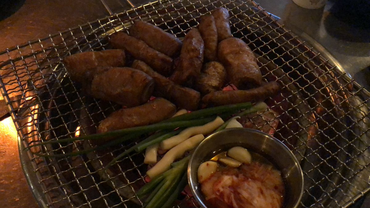 3ume0's tweet photo. 💐🧎🏻‍♀️ 털썩.. 。。。 https://t.co/MK9ANrhdNe