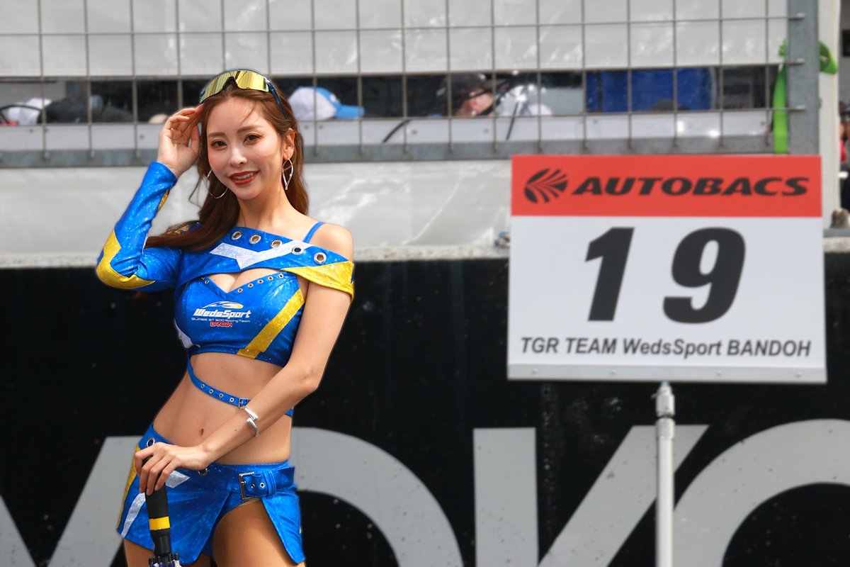 seater0's tweet photo. 2026 AUTOBACS SUPER GT Round2
FUJI GT 3HOURS RACE
2026.05.03Sun-04Mon

WedsSportRacingGals 南真琴さん
圧倒的なかっこよさ✨
WedsSport BANDOH GR Supra

#南真琴 @makoto_minami
#WedsSportRacingGals
#Wedsports #BANDOH
#SUPERGT2026
#RA #レースアンバサダー https://t.co/ZYbXDaF9ka