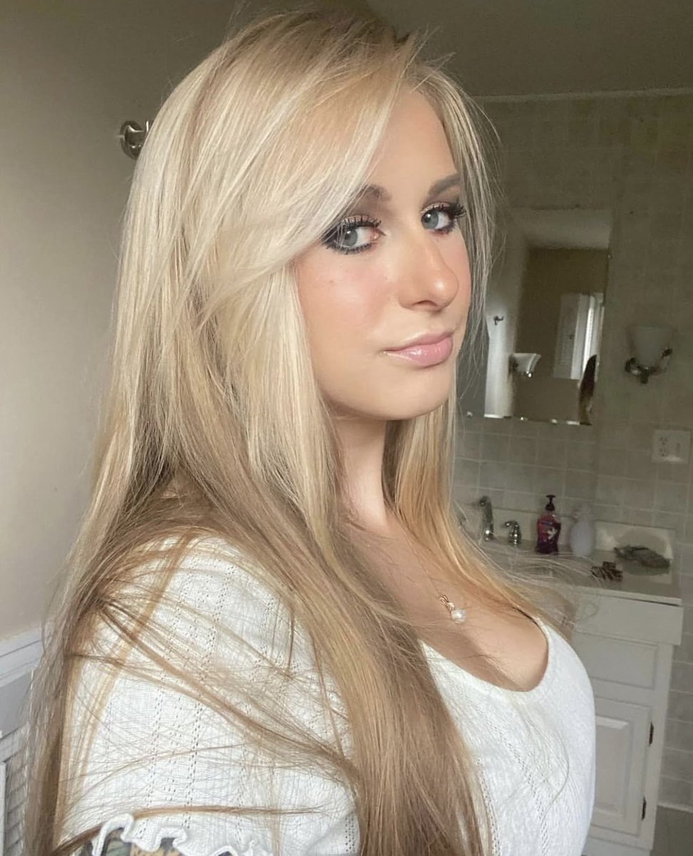 alexis xj👩🏼🏭 tweet media