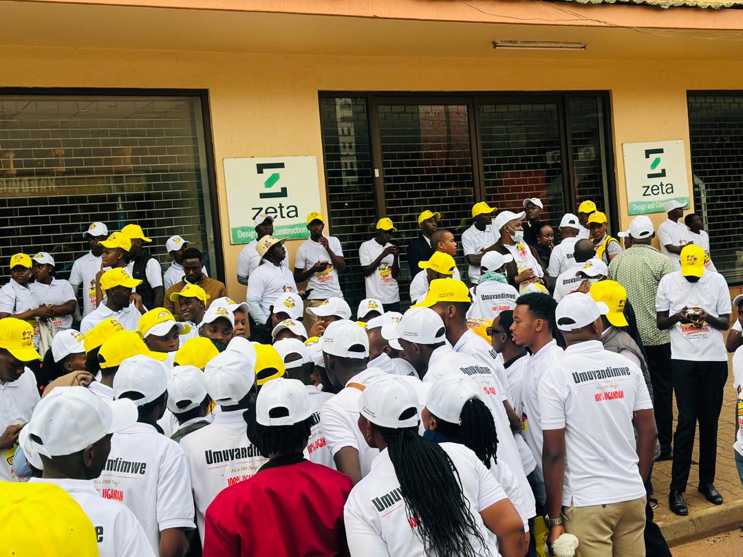 KNsamuye's tweet photo. Yesterday White π€ spread all over kololo only to celebrate π₯³ and witness the swearing ceremony of H.E @KagutaMuseveni
We are proud to say that we indeed Voted, fully supported and Mobilised votes for our President elect 2026-2031.
#CongratulationsM7
#TwaramutoyeNone https://t.co/9RrgEJxnQZ