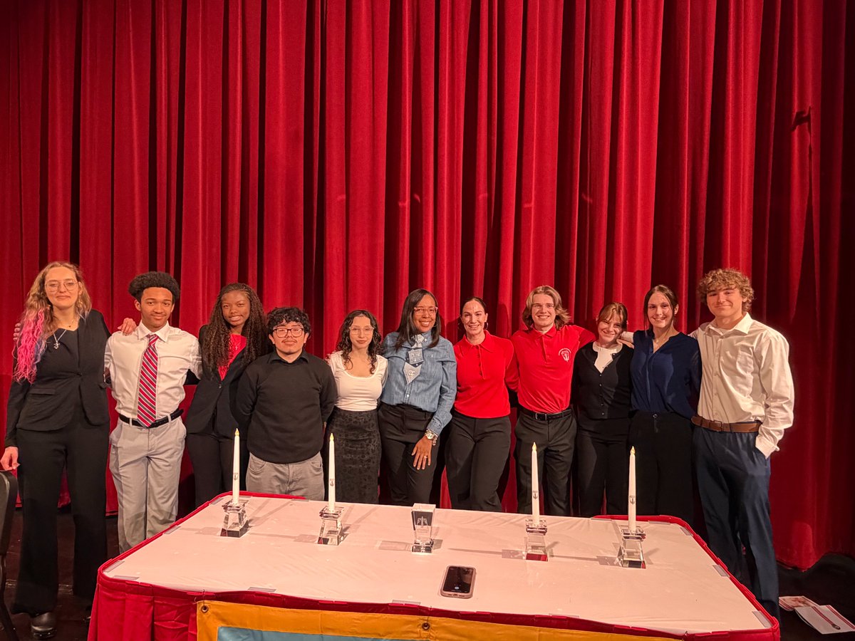 HF High School tweet media
