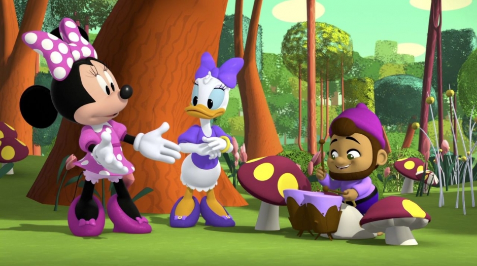 Disney_Wiki's tweet photo. Today marks the 4th anniversary of the #MickeyMouseFunhouse episode, "The Music of the Seasons", written by Kate Moran, storyboarded by Holly Forsyth and directed by Aldina Dias.
Minnie and Daisy discover a group of gnomes whose magical music welcomes new seasons. https://t.co/MC15O9FrOf