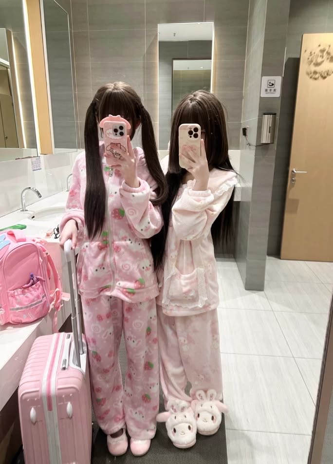 Dissolvingdoll tweet media