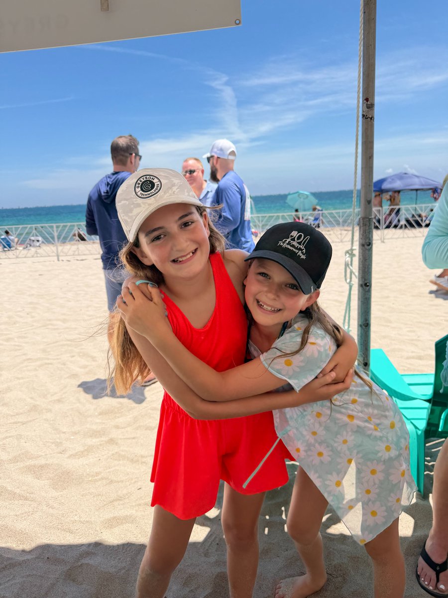 greysontech's tweet photo. Another great year at the Florida Girls Giving Back 6th Annual Airshow!

This year's proceeds benefited Big Brothers Big Sisters of Broward, supporting mentorship that changes the lives of local youth. What makes this event so special is the group behind it. Florida Girls Giving Back is a group of 8th through 12th grade girls from Broward County who come together to lead, serve, and create real impact.

Greyson was happy to be part of it, and thank you to everyone who joined us. Already looking forward to next year.
