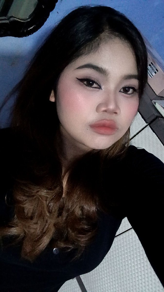 geymbuI's tweet photo. abis potong rambut 🙇🏻‍♀️ https://t.co/Xn44FmfTHr