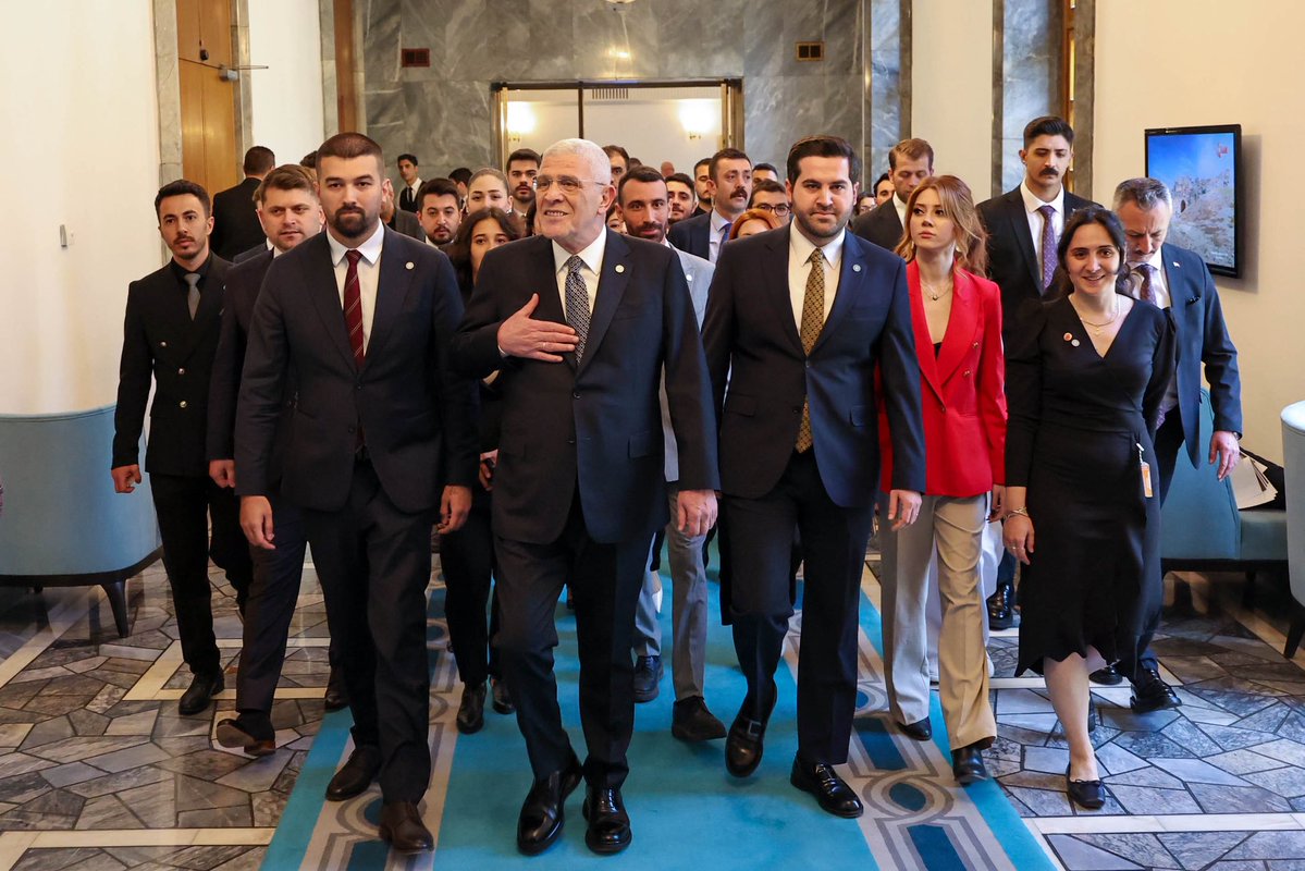 İYİ Parti tweet media