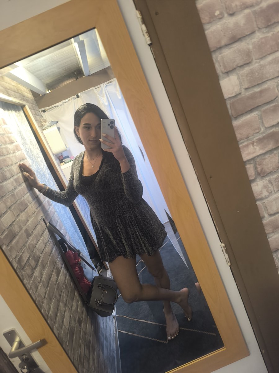 Mandy Nova tweet media