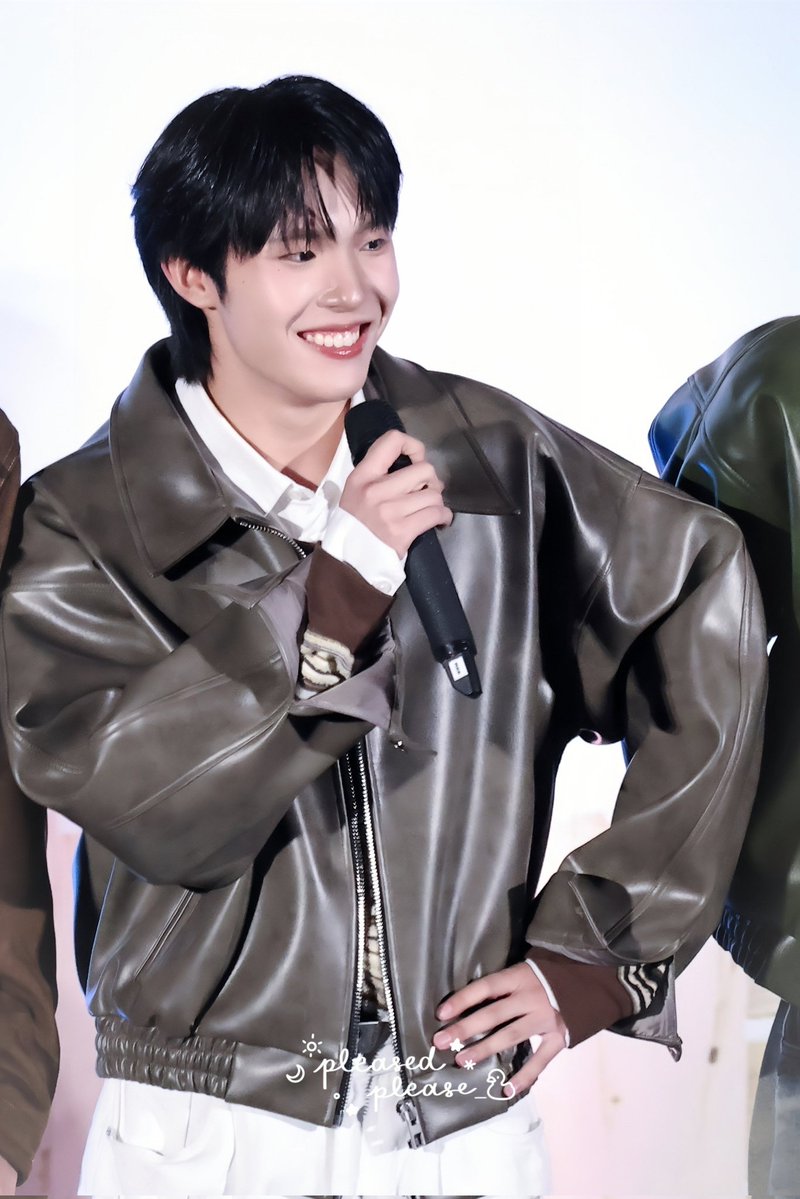Mochi 🍡 tweet media