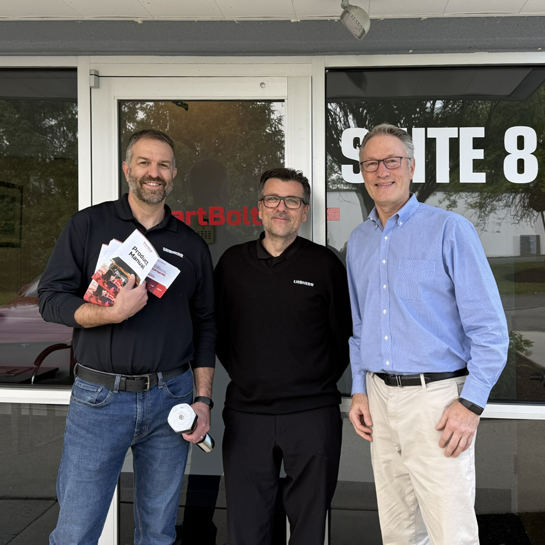 SmartBolts's tweet photo. It was a pleasure to welcome Doug Poling, Key Account Manager (US), &amp; Stuart Goates, General Manager (Australia), from our partners at Liebherr Group to the SmartBolts office. 

We’re excited for the future and about what we can achieve together with a shared vision. https://t.co/D1RAf9Yx79