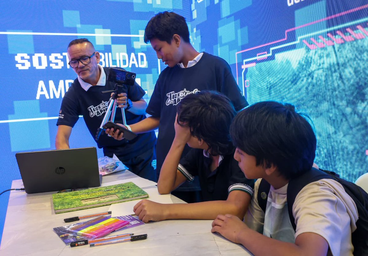 Computadores para Educar 💻 tweet media