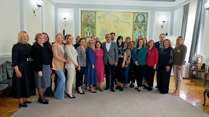 ebranicevo tweet media