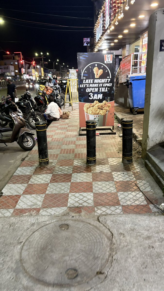 Ｓａｍ Ｐｏｎｒａｊ tweet media