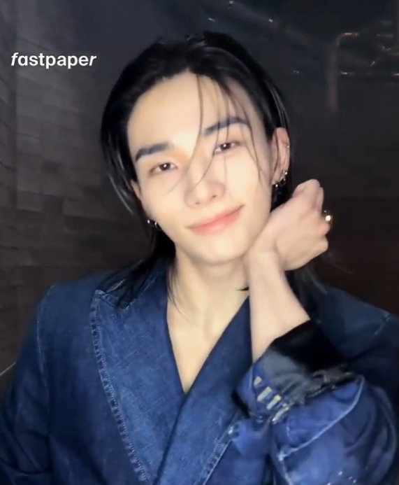 딸기 케이크 🌟Hyunjin Cartier Panther🌟 tweet media