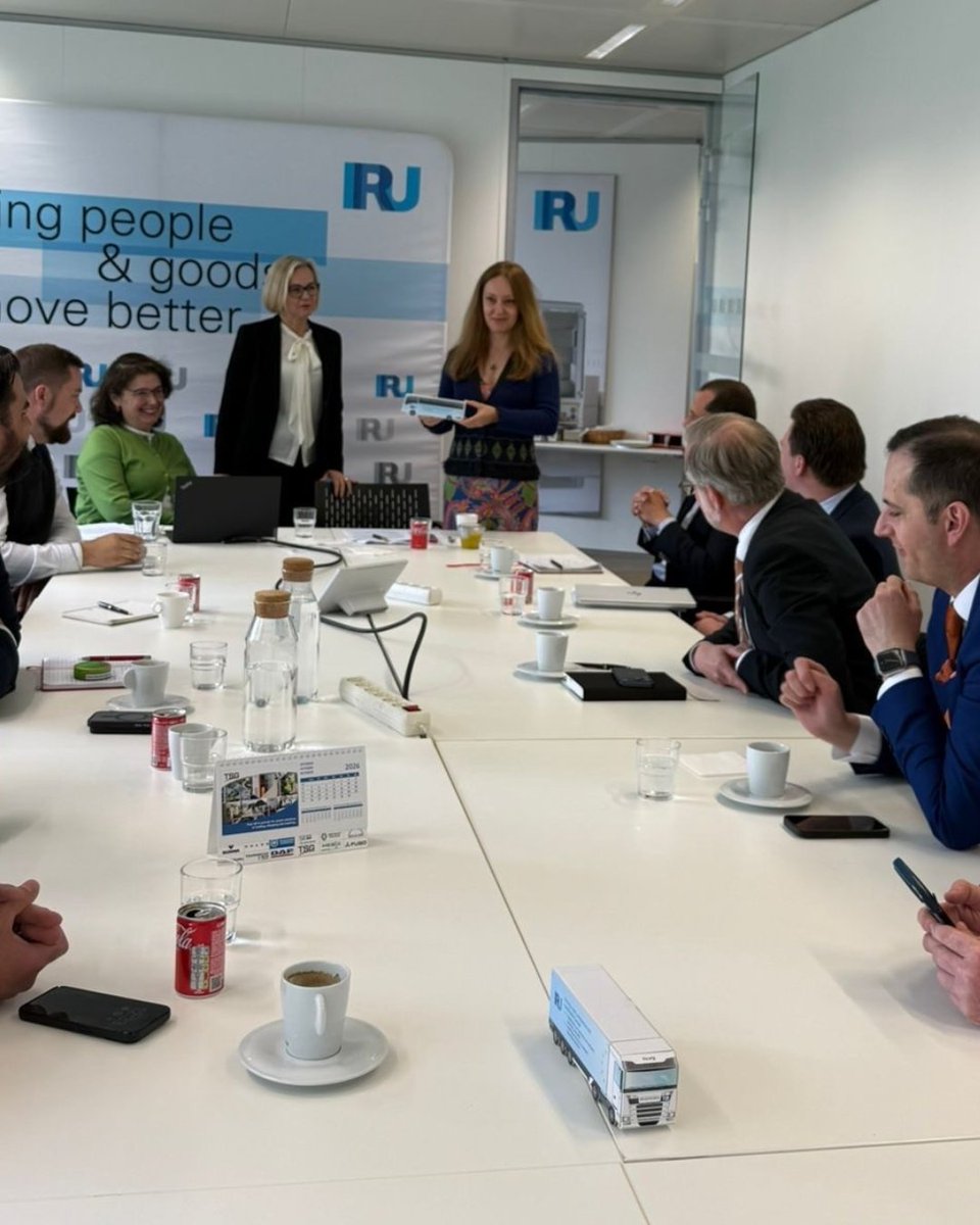 IRU tweet media