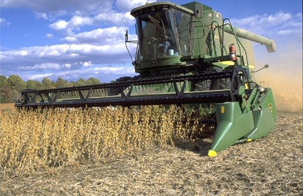 usda_nass's tweet photo. USDA NASS will contact nearly 90,000 US producers to determine crop acreage and stock levels as of June 1, 2026. https://t.co/zvwOwDvVbe https://t.co/l1a5v7Crxn