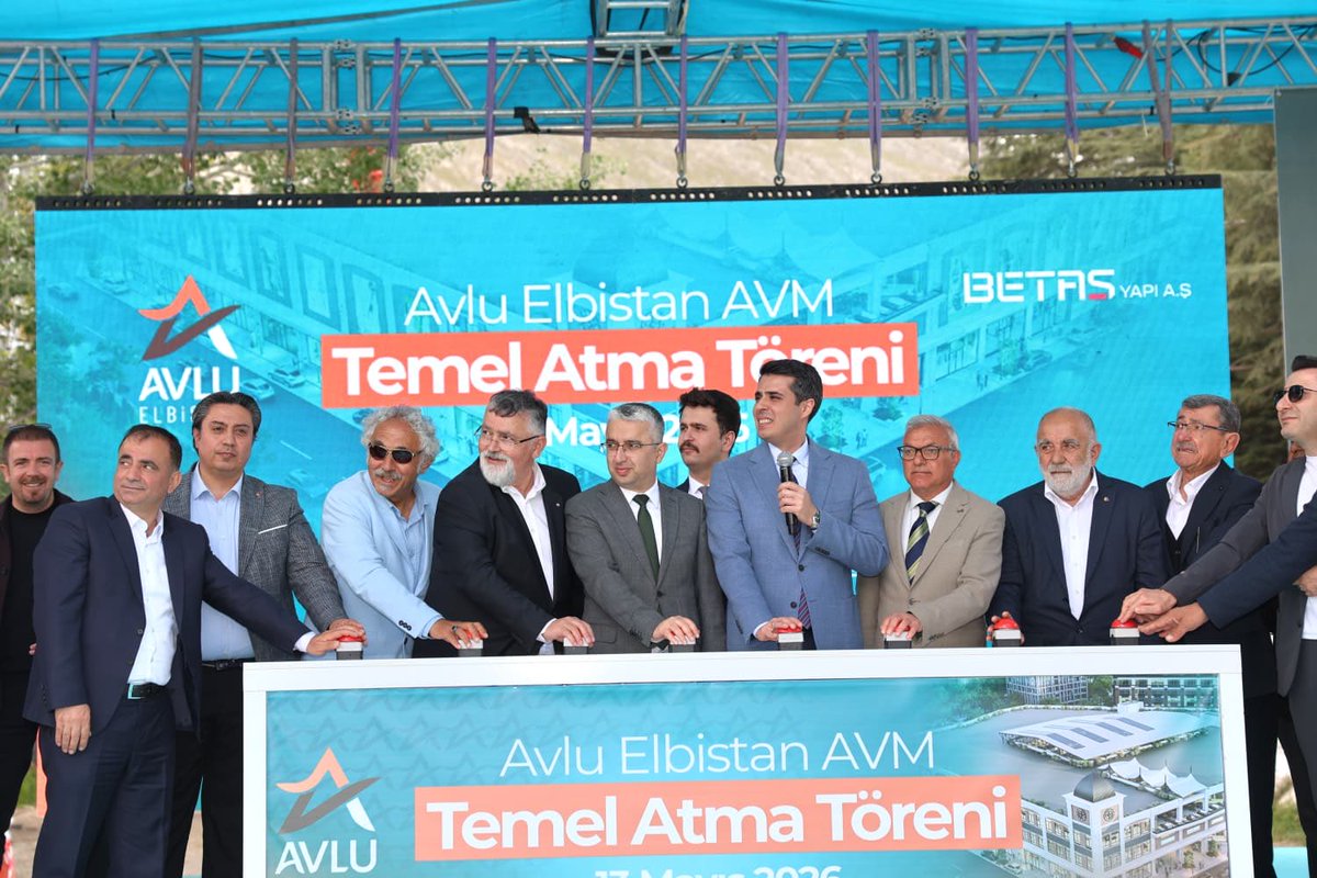 AKPartiElbistan's tweet photo. 📍Avlu Elbistan AVM Temel Atma Töreni
İlçe Kaymakamımız Sayın Muhammed Fatih Demirel, İlçe Başkanımız Fatih Arslan, İlçe Belediye Başkanı Erkan Gürbüz, ilçe protokolümüz ve kıymetli teşkilat mensuplarımız ile birlikte Avlu Elbistan AVM Temel Atma Töreni’ne katılım sağladık.

İlçemizin sosyal ve ekonomik hayatına değer katacak bu önemli yatırımın Elbistan’ımıza hayırlı olmasını diliyor, emeği geçen herkese teşekkür ediyoruz.

#Elbistan #AvluElbistan #TemelAtmaTöreni #AKParti #TürkiyeYüzyılı