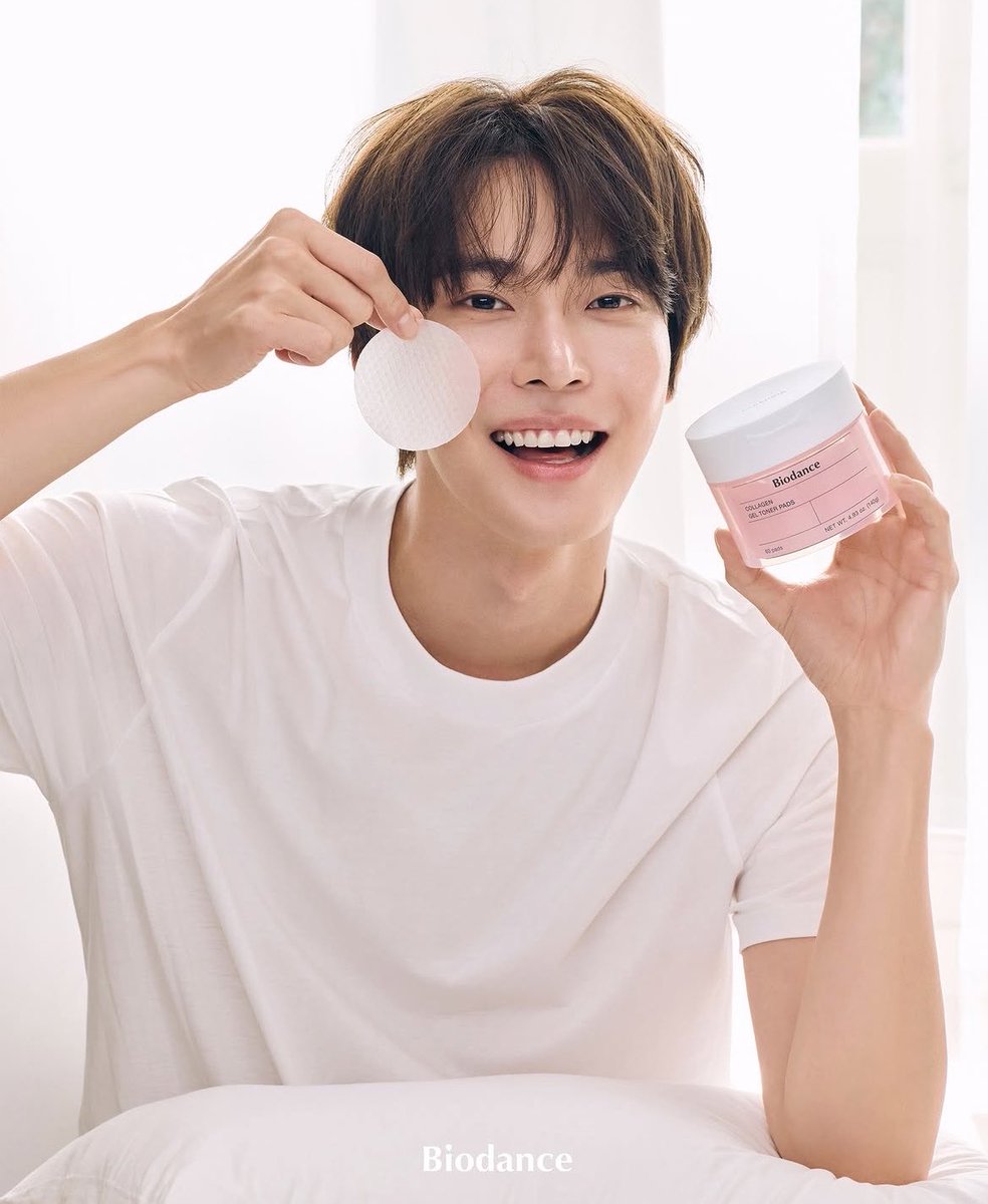 bubbletstores's tweet photo. 🌷พร้อมส่ง BIODANCE Collagen Gel Toner Pads 140g (60 แผ่น)

แผ่นเช็ดพร้อมบำรุงเนื้อเจลลี่ แผ่นบางใสชุ่มน้ำ สีชมพูสูตรสร้างคอลลาเจน ลดริ้วรอยแห่งวัย กระชับรูขุมขน เติมความชุ่มชื้นให้ผิวฉ่ำใส แปะทิ้งไว้ก่อนแต่งหน้าผิวเด้งฟูสุดๆ

🧺400฿
Exp.2027

#biodance https://t.co/vzSTrthtIP