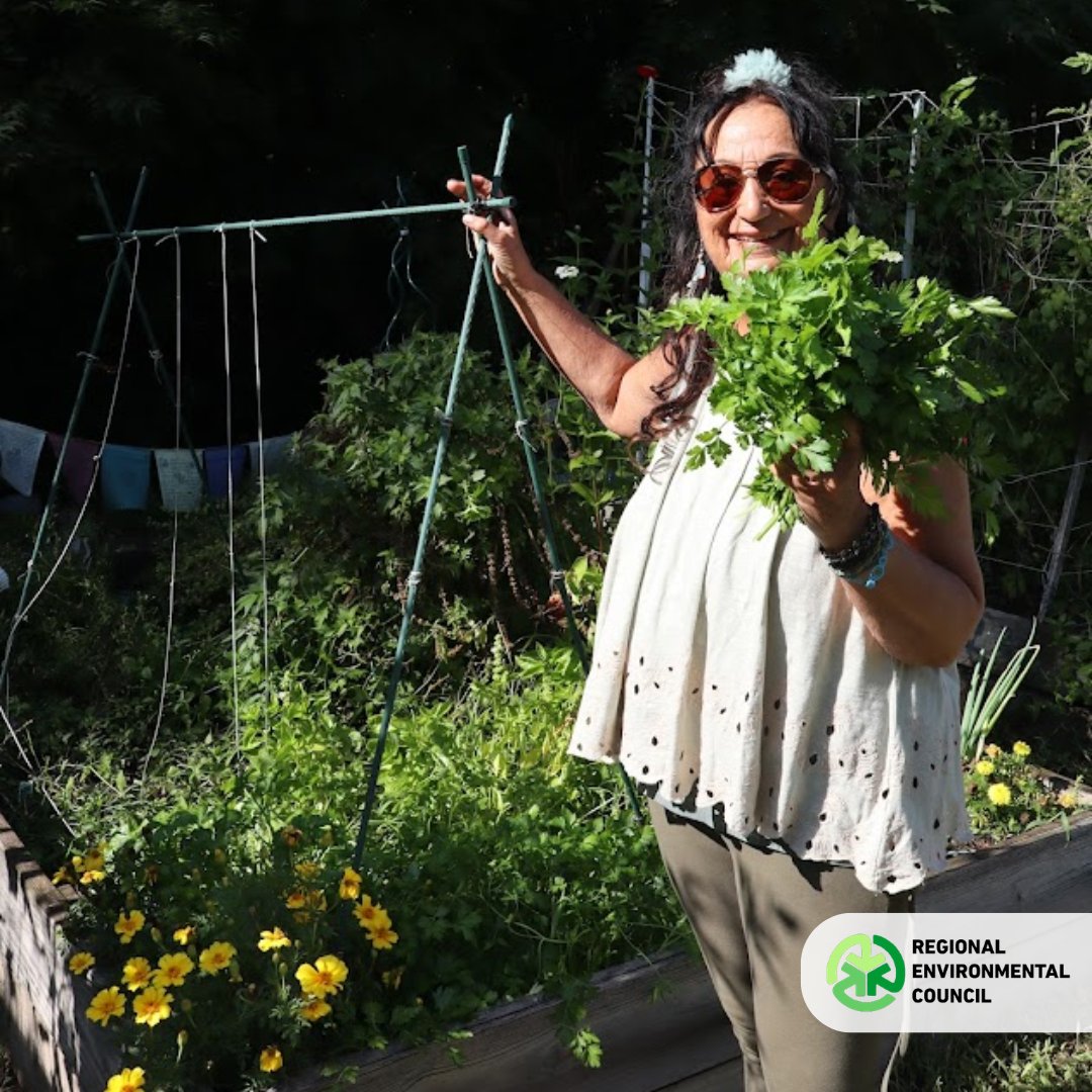 RECWorcester's tweet photo. By shopping at the REC Annual Plant Sale, you help us supply over 10,000 seedlings to our thriving network of community and school gardens. 🌱

Learn More:https://t.co/F1MJpcA9D2 
#RECWorcester #communitygardens #schoolgardens #plantsale https://t.co/zjckXi6kWB