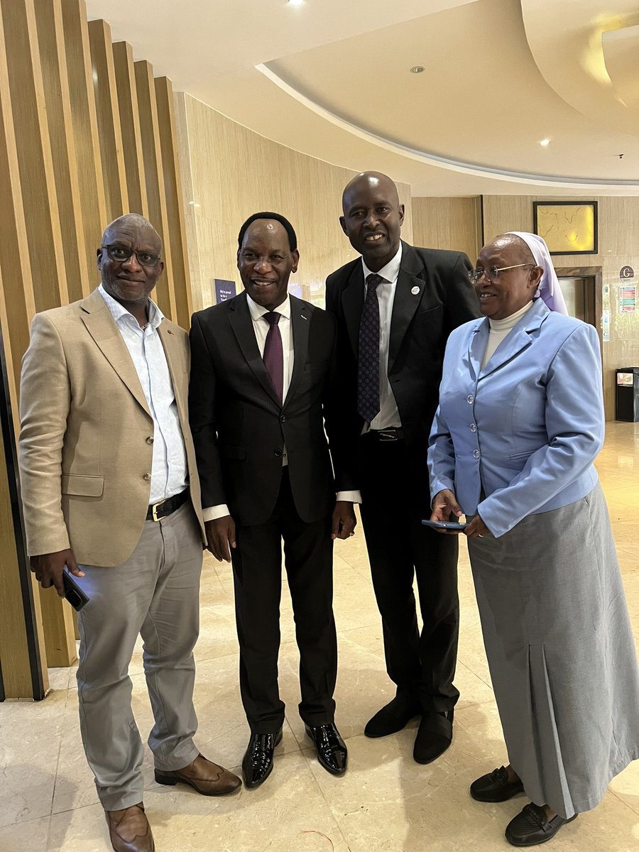 GlobalPeaceKeny's tweet photo. @GlobalPeace Africa Regional Representative  @realDanielJuma delivered a keynote address at the launch of USLI in NBI, urging youth to champion peace, integrity, servant leadership &amp; active civic engagement. #GlobalPeace #YouthLeadership #USLI #USLA @EzekielMutua @MallanAlbert https://t.co/nWt5bxtC5X
