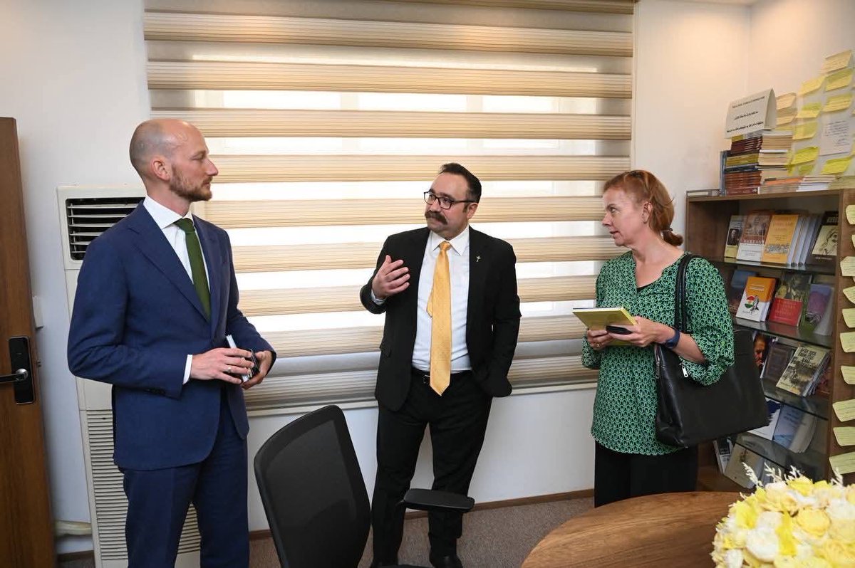 nlinkri's tweet photo. Iraq and the KRI are driving ambitious infrastructure goals that demand world-class expertise. Great discussion with @AnoAbdoka on key transportation and communication initiatives. Dutch firms are ready to support Iraq’s and KRI's development vision. https://t.co/8IB3O9KvvV