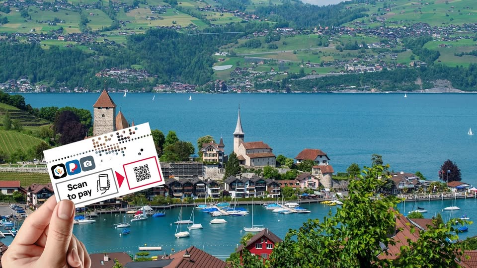 parkingpay's tweet photo. Parken im Spiez Städtli war noch nie so einfach! Ab jetzt können Sie Ihr Fahrzeug abstellen, ohne sich um Kleingeld kümmern zu müssen. Mit dem neuen digitalen System wird Ihre Parkzeit automatisch erfasst. Parkieren. Scannen. Fertig! 🚗🚗🚗 https://t.co/U8bpRToHvU