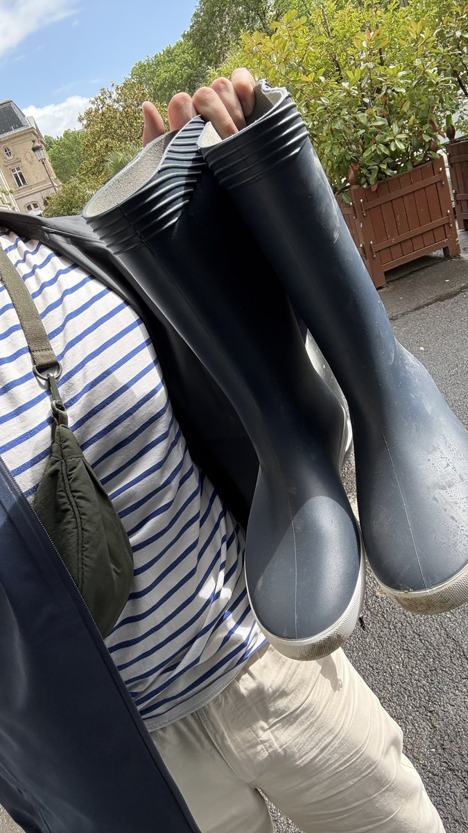JordanFlrtn's tweet photo. ⚓️ Quand tu pars retrouver @tegnererik en Bretagne, il faut tout le kit ! 
Manque plus que la Kerfave ! 🍻 @Kerfavebzh https://t.co/CK4PZMWGUS
