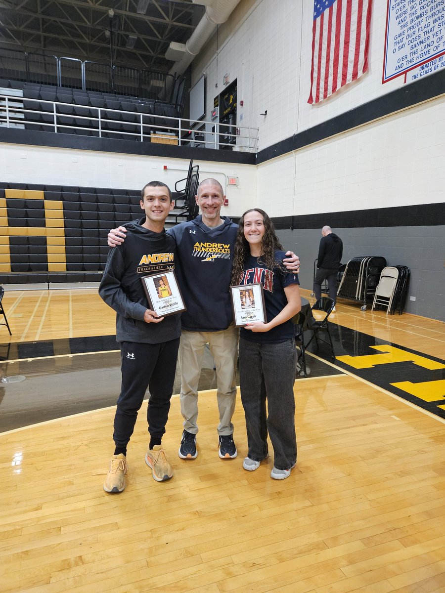 TBoltXC's tweet photo. Congratulations to Caden Wolfe on being voted the Class of 2026 Male Athlete of the Year!! https://t.co/mXVFKdM2eR