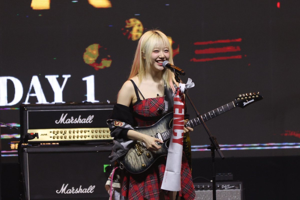 내반쪽 tweet media
