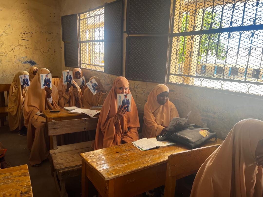 ExamEdgeSom's tweet photo. Today, the ExamEdge Somalia team proudly visited Asal School, Macruuf School, Al Nuureym, Teysir, Bulsho Kaaal, Al Fajri, Al Imra International, Ibnu Omar, Ibnu Athiir, Nurul Elmi, Mocaasir, and Imaamu Shaafici
#ExamEdgeSomalia #EducationMatters #StudentSuccess #SchoolOutreach https://t.co/tPQ0dAmRmr