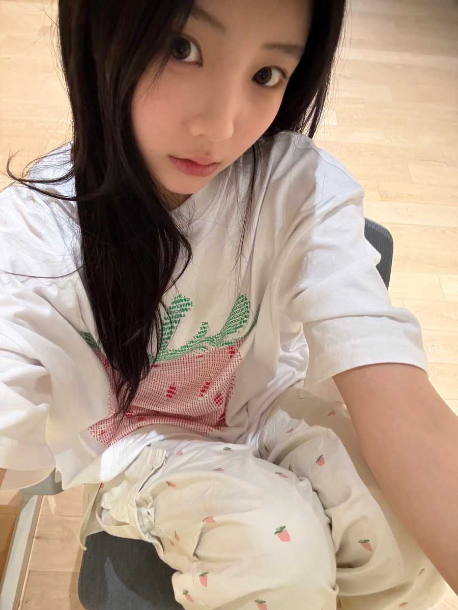 wonheemedia's tweet photo. ⋆｡‧˚ʚ🍓ɞ˚‧｡⋆

#wonhee #원희 #ウォンヒ https://t.co/Utlq1fObs1
