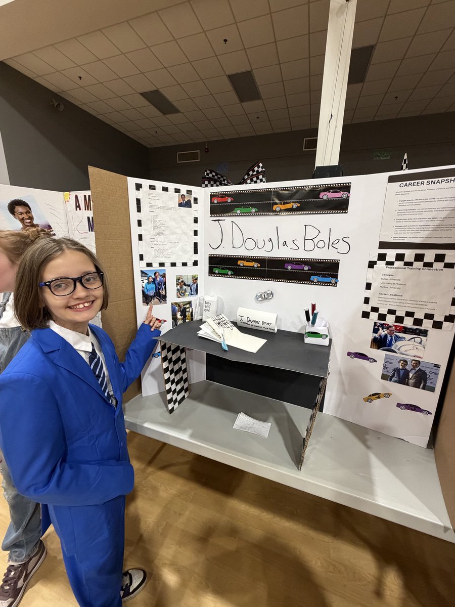 CBWFAN's tweet photo. Last month my daughter met @jdouglas4 while on a field trip to @IMS. Today she IS Doug for a presentation to her entire school! 🏁🏁 She’s very excited! https://t.co/ny4jh7FZTs