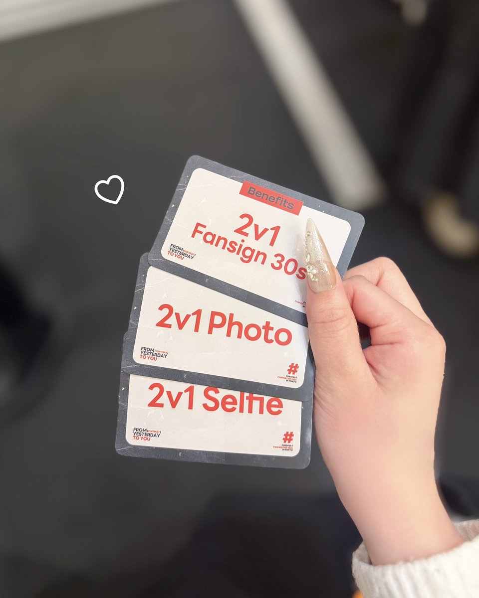 𝓡𝓲𝓢𝓪♡ tweet media