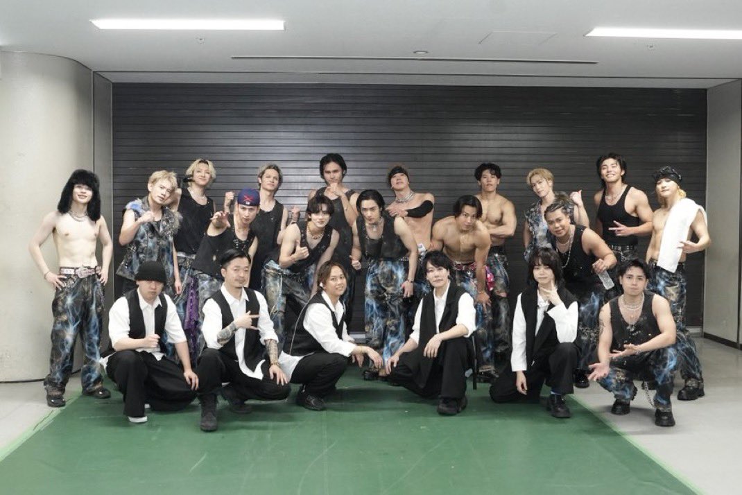 16人だぁぁぁ😭😭😭😭😭😭😭😭😭😭 #吉野北人 #川村壱馬 #RIKU #長谷川