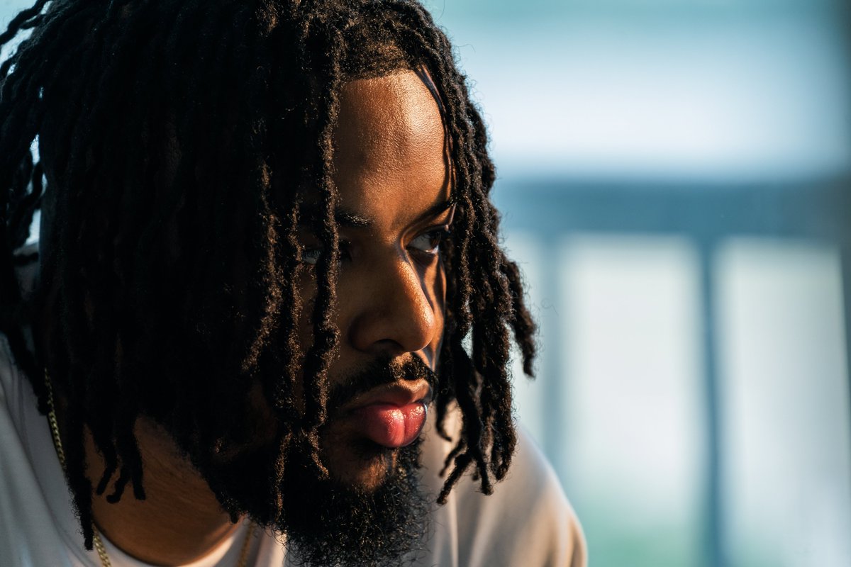 mediumcreative's tweet photo. Maryland emcee @BobbyHagens releases @Wayno119-approved #MentalHealthAwarenessMonth single "Check On Me" : https://t.co/lnG917mXDr https://t.co/nzrLe0lFXb