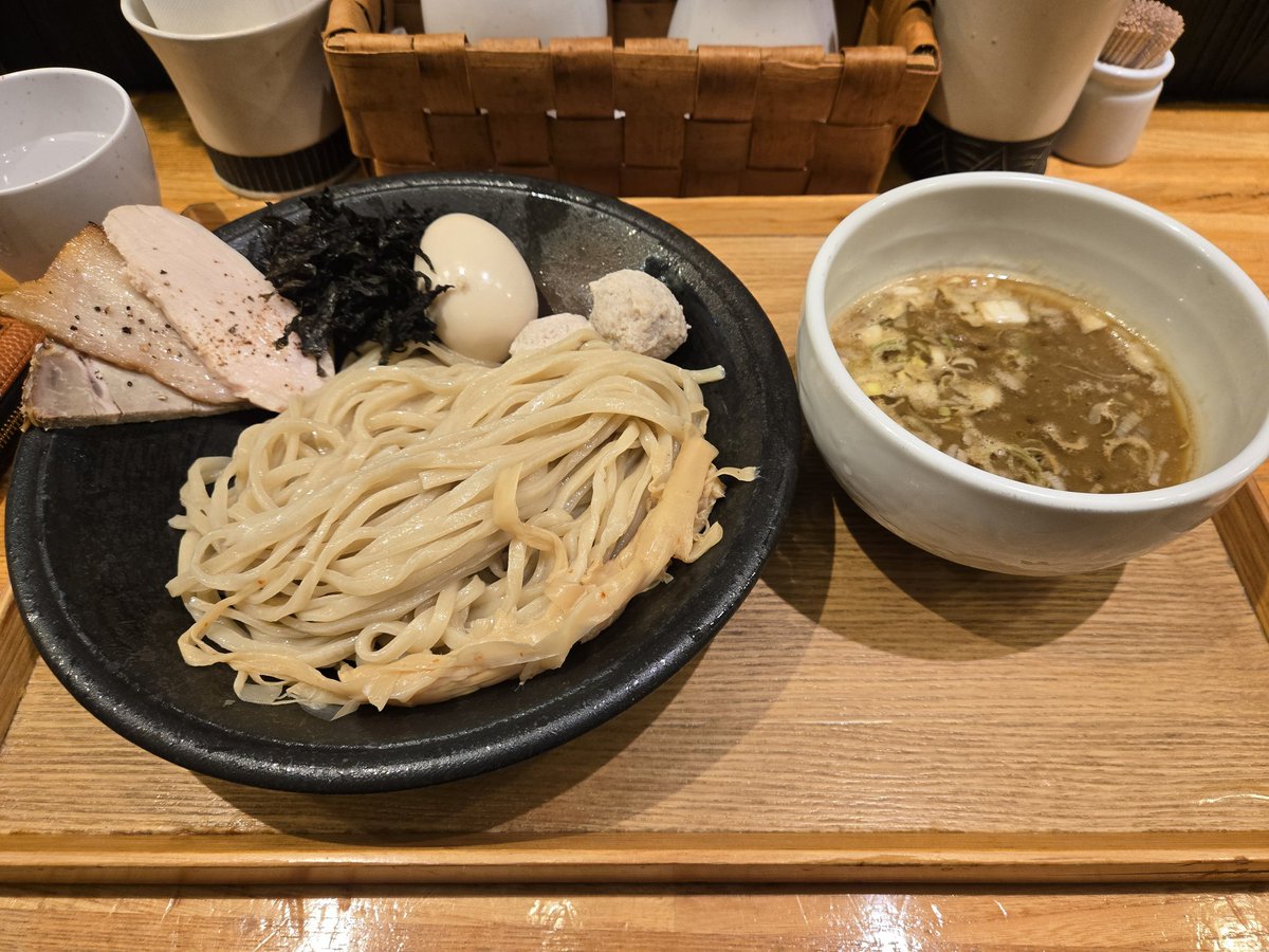 もちち(´ω`倉 tweet media