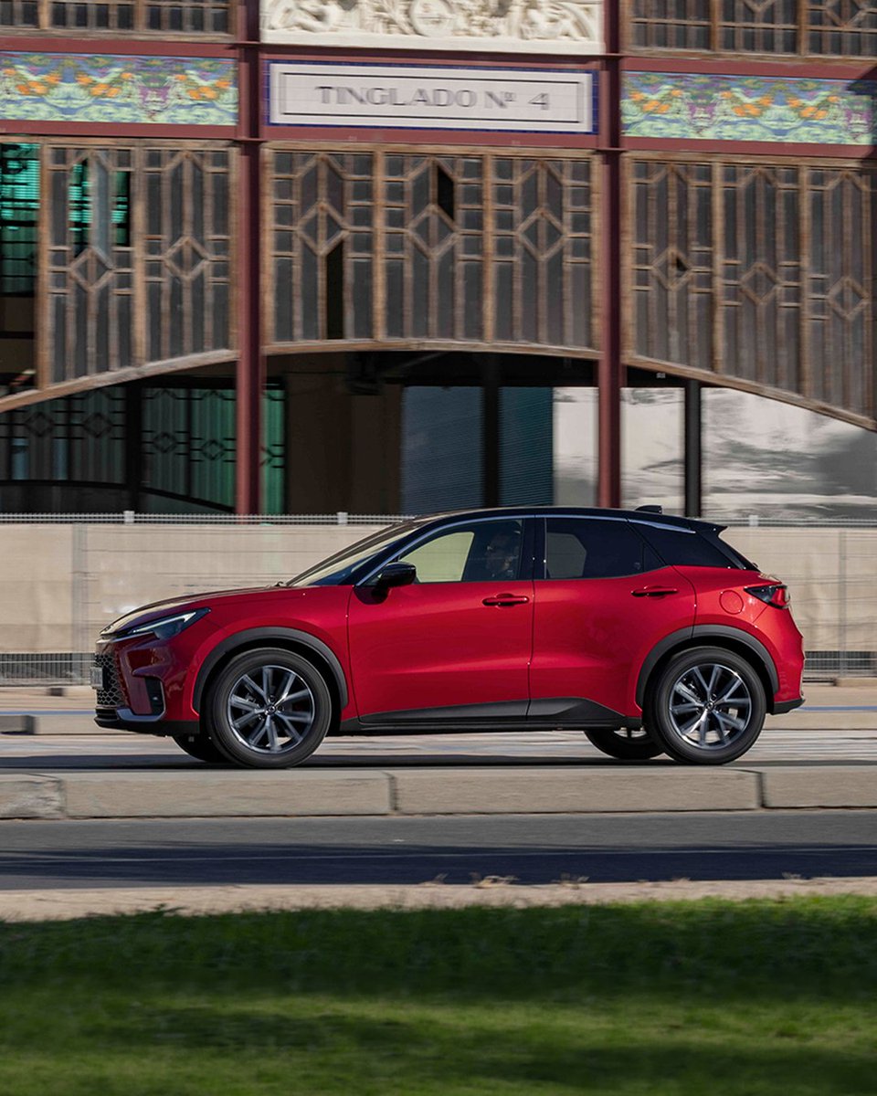 LexusTurkiye tweet media