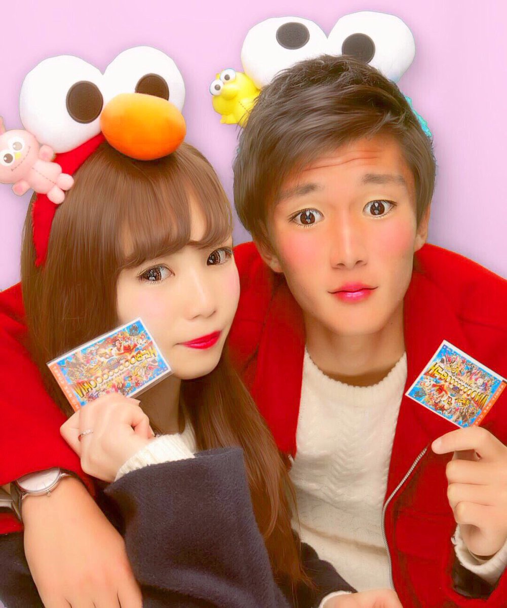 gokigentakeru's tweet photo. 第24回レコード大賞は細川たかし『北酒場』。司会は高橋圭三・児玉清さん・竹下景子さん。視聴率は31.3%。三菱自動車工業からスタリオンがプレゼント。1982年にリリースされた18枚目のシングル。3分44秒。週間3位、年間5位。軽快な歌謡曲・J-POP風の楽曲。 https://t.co/kH6ISagQ8T
