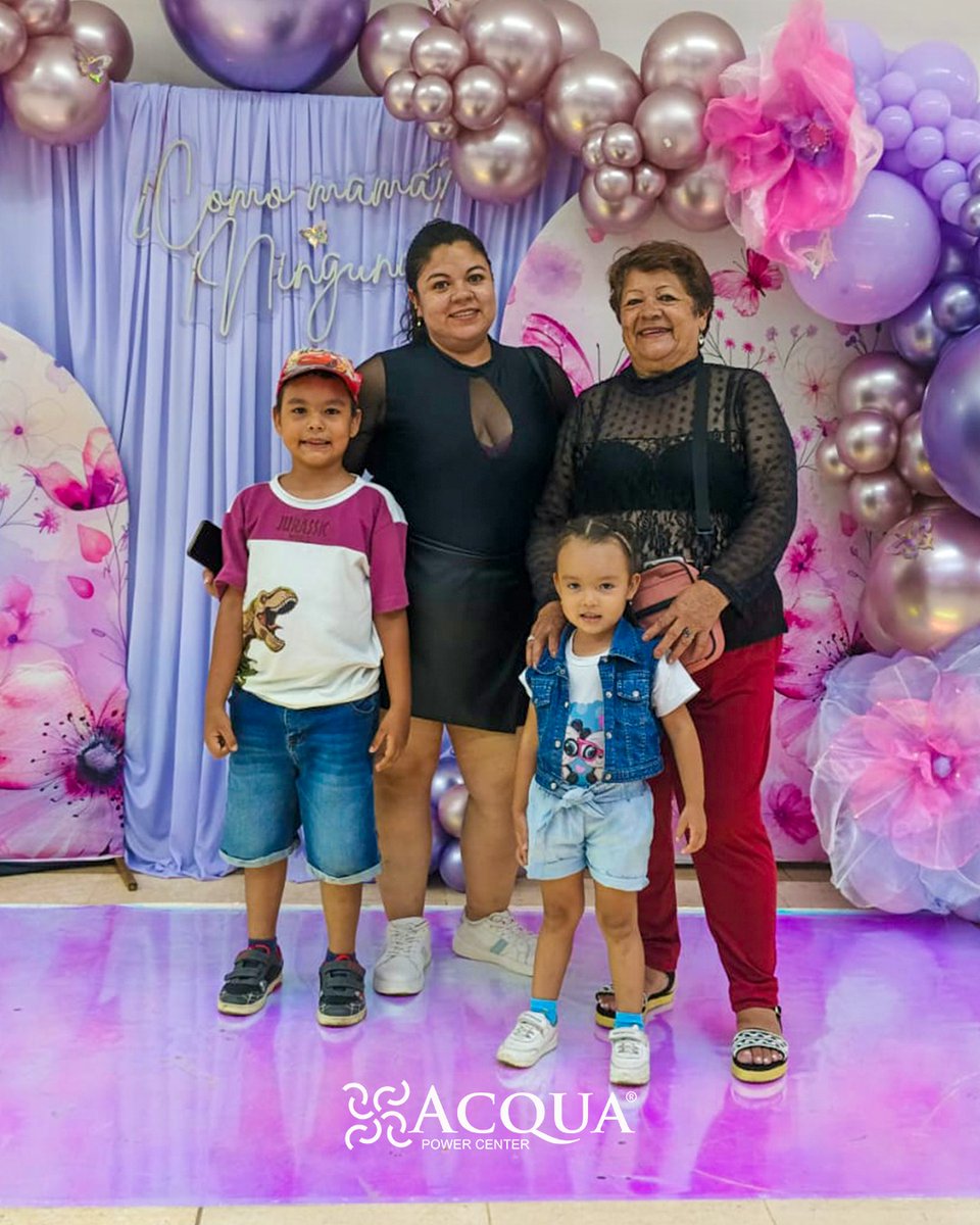 Acquacc's tweet photo. Mamá: el corazón del hogar y la fuerza detrás de cada sueño. 🌷
Hoy celebramos su amor infinito, su entrega y cada abrazo que lo cura todo.🤰🏻🌸

¡Feliz Día de la Madre! 💗 https://t.co/Oru4CNAQVf