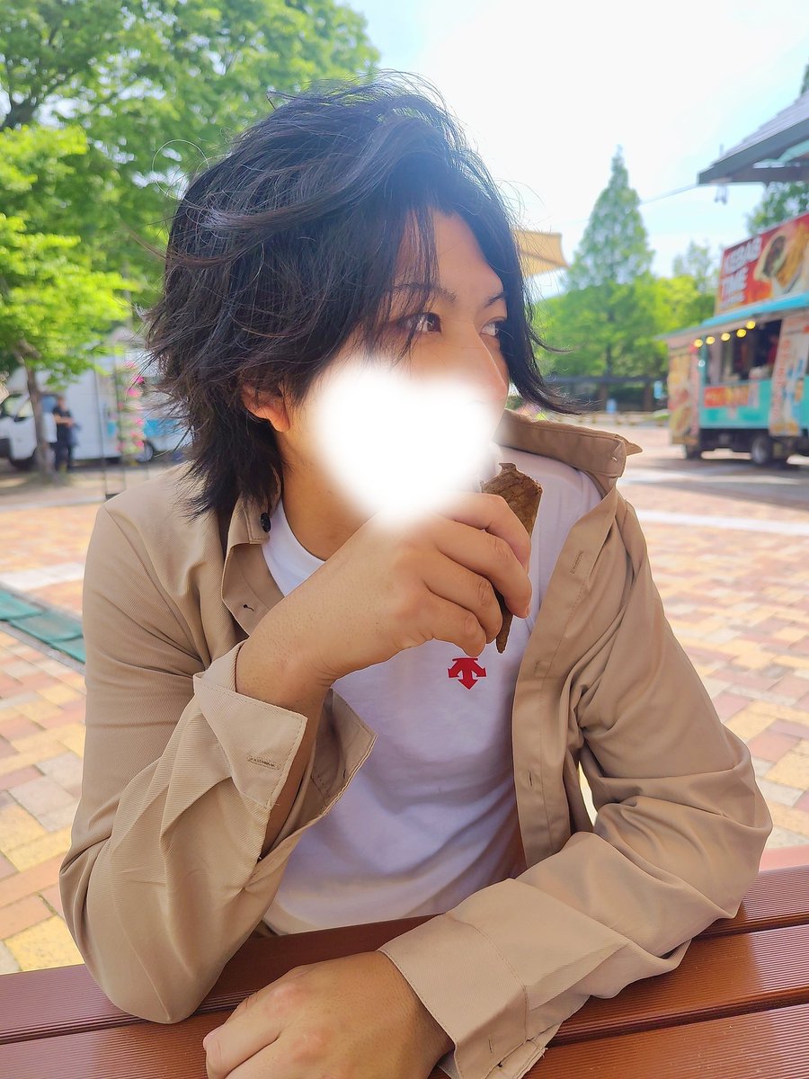 まいこ tweet media