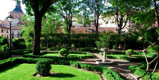 PuertaToledoH's tweet photo. 😎Cuanto más conoces #Madrid, más te das cuenta de lo mucho que te queda por conocer. ¡Madrid núnca se acaba!😜
https://t.co/Mp3mHmFUrf #HotelMadrid #EscapadasMadrid #Escapadas #MadridEnPrimavera #MadridEstáDeModa https://t.co/DRIrhAVGLC