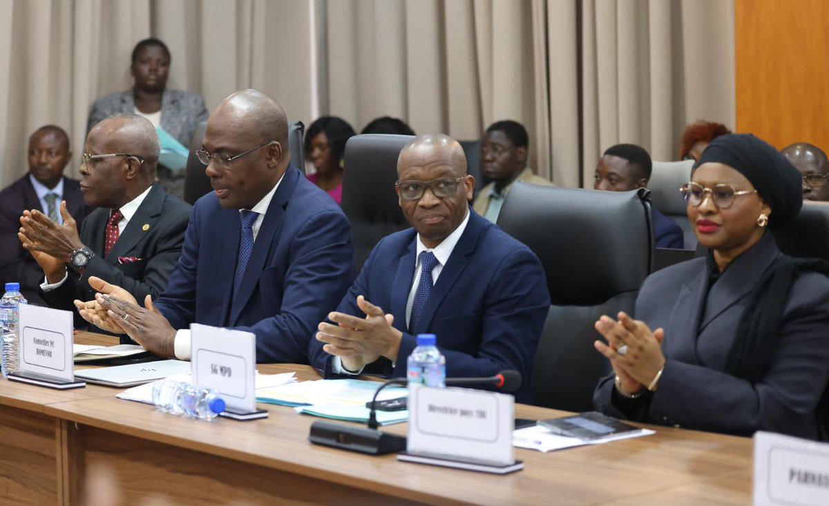 Présidence du Conseil du Togo tweet media